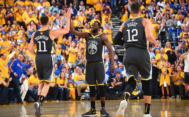 于两队的节 于两队的节