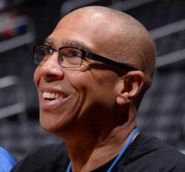 里取胜 里取胜